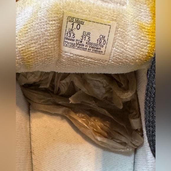 Custom Disney Princess Vans Sneakers Shoes Girls Size I Yellow - Picture 4 of 4